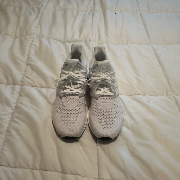Adidas Men's Ultraboost 1.0 DNA Shoes! - Picture 2 of 4